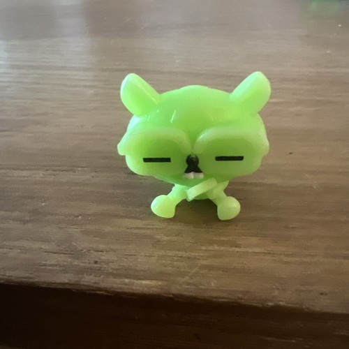 Rare red moshi monster - moshi,